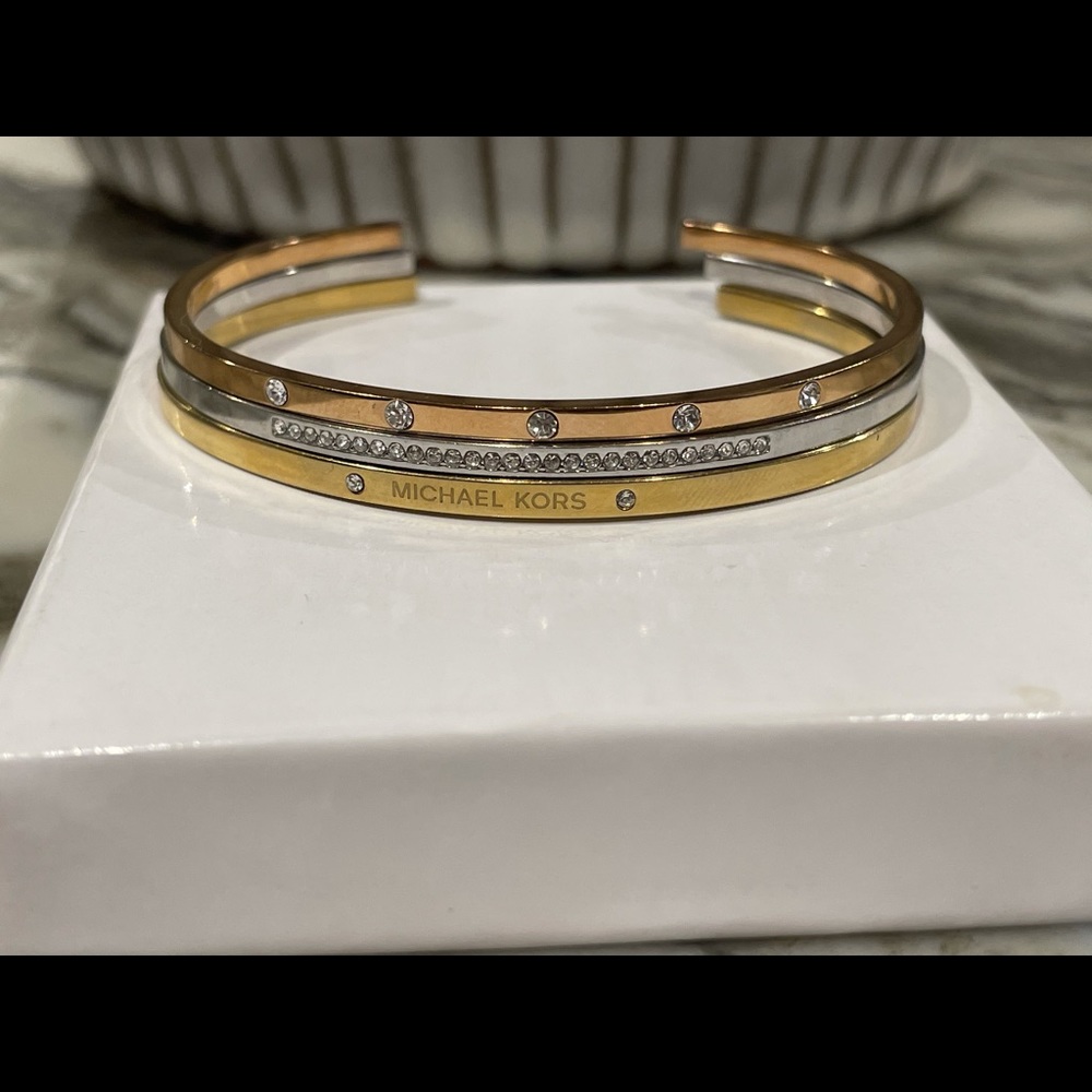 Michael Kors Set of 3 Stacked bangles